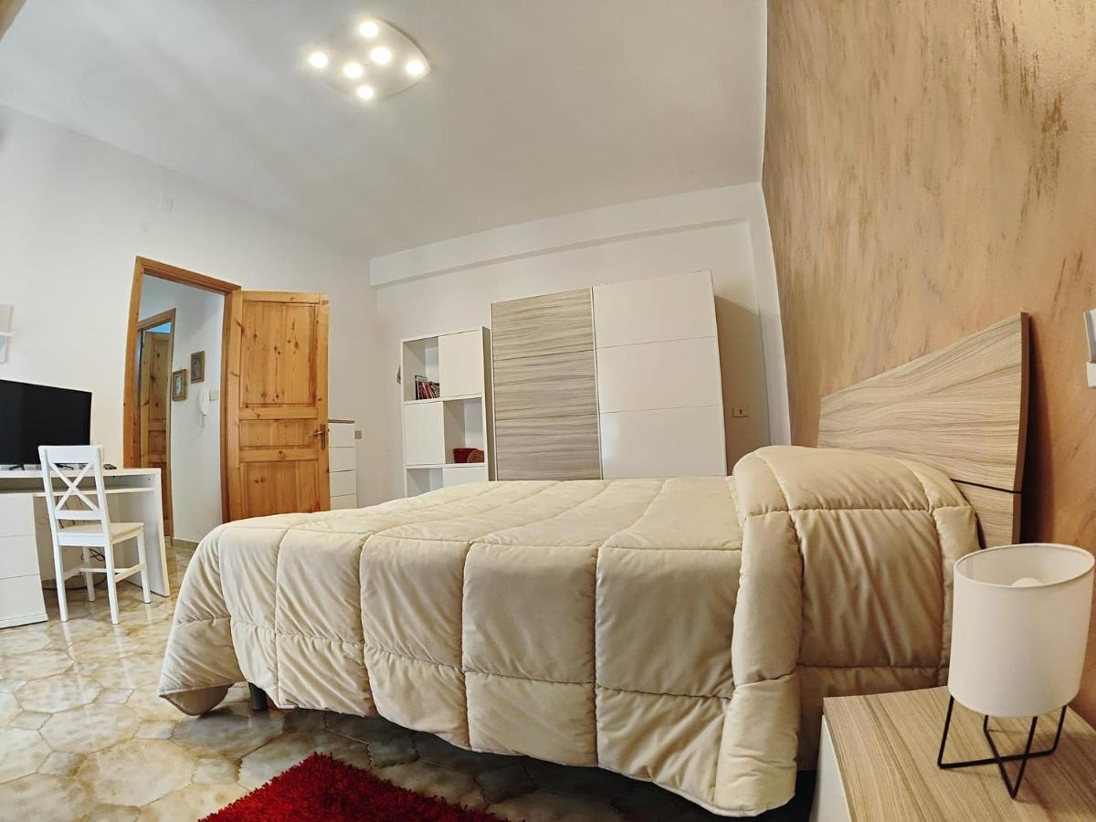Casa Vacanza Isola Sul Mare Castellammare del Golfo Bagian luar foto